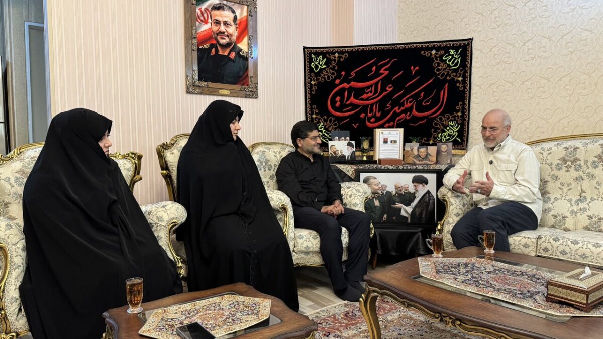 قاليباف: العدو نزل بكل قوته إلى الميدان لكن مقاومة الشعب والقوات المسلحة أفشلت مخططه