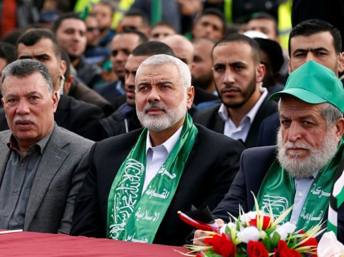 «وول ستريت جورنال»: «حماس» تدرس نقل قياداتها من قطر وتبحث البديل في بلدين عربيين