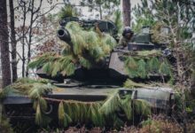 اخبار مترجمة :يسود الارتباك حول تحذيرات الدبابات الغربية في أوكرانيا
