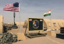 اخبار مترجمة :الولايات المتحدة تخلي أول قاعدة جوية لها خلال أسابيع مع انسحابها من النيجر