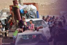 استئناف رحلات العودة الطوعية للنازحين السوريين بقافلتين من 300 شخص (الشرق الأوسط)