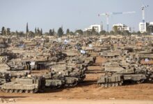 جيش الاحتلال يعلن إصابة 50 جنديا خلال 24 ساعة في غزة و”القسام” تنشر مشاهد لاستهداف آليات عسكرية
