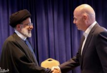 رئيس الفيفا يعزي بإستشهاد الرئيس الإيراني