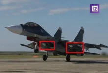 طائرة Su-30Sm2 روسية مجهزة بصاروخ جو-جو طويل المدى R-37M