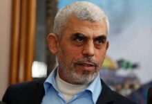 نيويورك تايمز: جدل حول سلطة السنوار في “حماس”.. رمز مهم ولاعب رئيسي في وقف الحرب