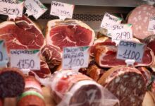 اخبار مترجمة : الصين تطلق تحقيقا لمكافحة الإغراق في واردات لحم الخنزير من الاتحاد الأوروبي | أخبار الأعمال والاقتصاد