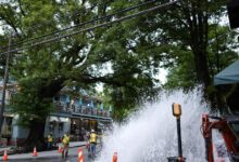 اخبار مترجمة :يتسبب انقطاع المياه الرئيسي في أتلانتا في حدوث اضطرابات وإغلاقات كبيرة