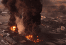 اخبار مترجمة : معركة احتواء حريق مصفاة النفط في العراق | ملف الأخبار
