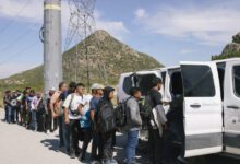اخبار مترجمة :اتحاد الحريات المدنية الأمريكي (Aclu) وجماعات حقوق المهاجرين يرفعون دعوى قضائية ضد حملة بايدن بشأن اللجوء