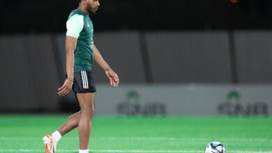 إصابة جديدة تضرب صفوف السعودية .. وعودة الدوسري | رياضة عربية