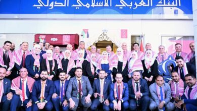 البنك العربي الإسلامي الدولي يشارك موظفيه الاحتفال باليوبيل الفضي وبالأعياد الوطنية | خارج المستطيل الأبيض