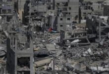 فلسطين | المكتب الحكومي يحذر من مزاعم الاحتلال السماح للمواطنين العودة لمنازلهم شمال قطاع غزة
