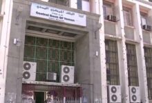 مختصون: قرارات البنك المركزي ستدمر الإقتصاد الوطني والنظام المالي اليمني
