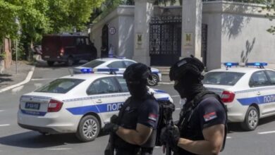 هجوم على سفارة كيان الاحتلال في بلغراد ومقتل المهاجم+فيديو