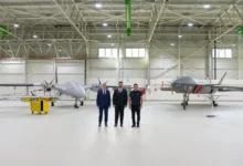 بعد توقيع اتفاقية توطين صناعة الطائرات الهجومية بدون طيار،، وزير الدفاع السعودي يزور مصنع طائرات بيرقدار المسيرة التركية