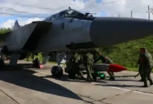 روسيا تستعرض طائرة Mig-31Bm مجهزة بصاروخ جو-جو R-33 بسرعة 4.5 ماخ ومدى 300 كيلومتر