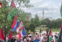 فرنسيون يتظاهرون إستنكارا لاستمرار العدوان الإسرائيلي على غزة