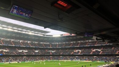 ريال مدريد يتسلم جائزة أفضل ملعب كرة قدم في العالم لعام 2024