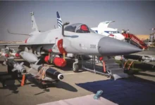 وسط اهتمام دول الشرق الأوسط بها،، باكستان تعرض مقاتلتها المتقدمة Jf-17 Block Iii في معرض البحرين