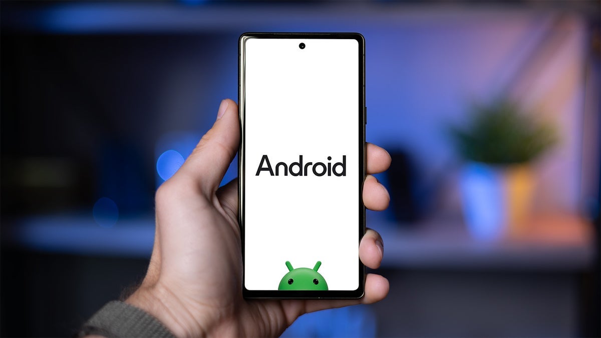 يقول أحد مؤسسي Android إنه "من المضحك دائمًا" سماع بيل جيتس "يتذمر من فقدان الهاتف المحمول لصالح Android"