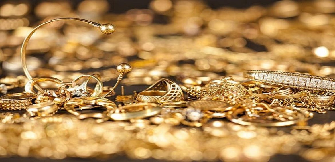 لصوص يسرقون مجوهرات بـ1.7 مليون دولار من متجر في كاليفورنيا في 70 ثانية فقط
