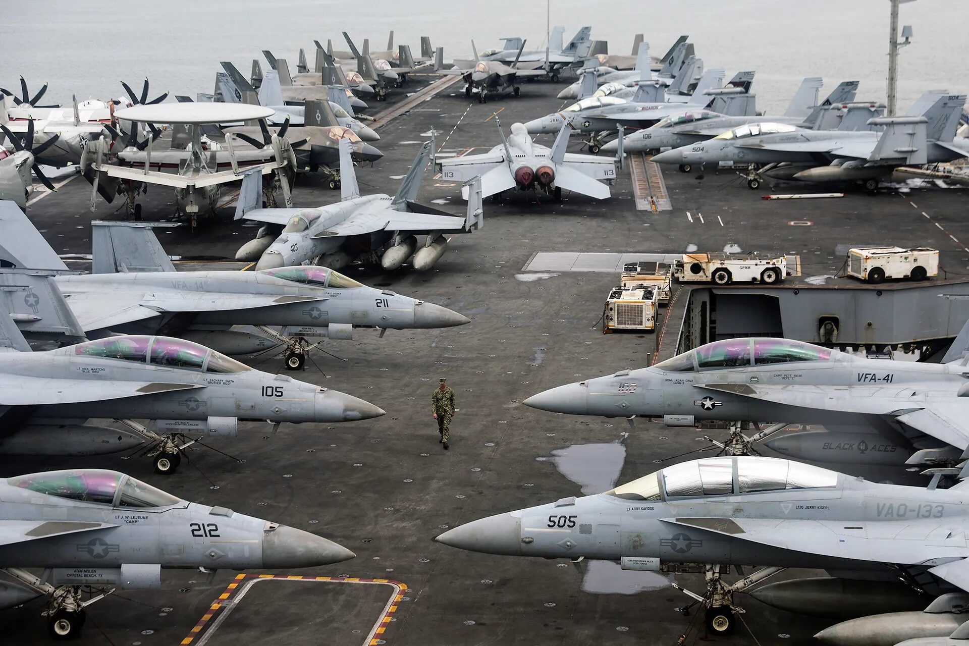 هل ستنفد ذخيرة أمريكا بالحرب على إيران؟ سياسة