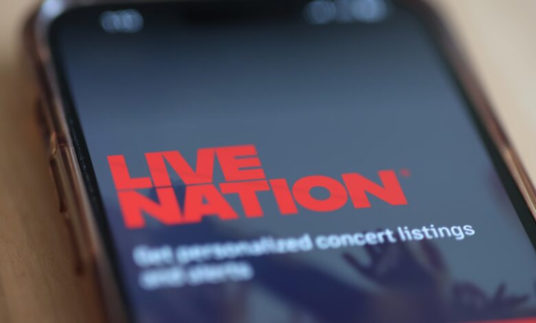 صورة توضيحية - توافق الشركة الأم لـ Ticketmaster Live Nation على تسوية وزارة العدل لمكافحة الاحتكار