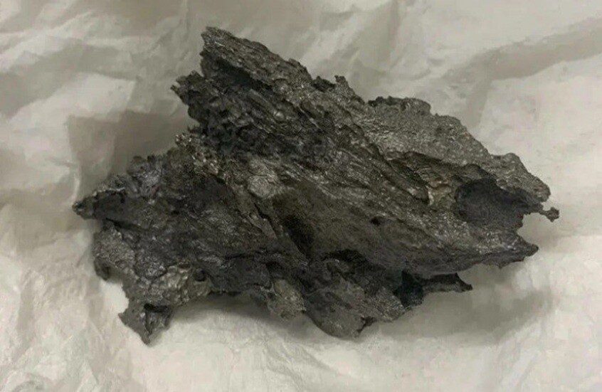 صورة على عرش أثري في الأرميتاج تتسبب بتغريم صاحبها أكثر من 800 ألف روبل!