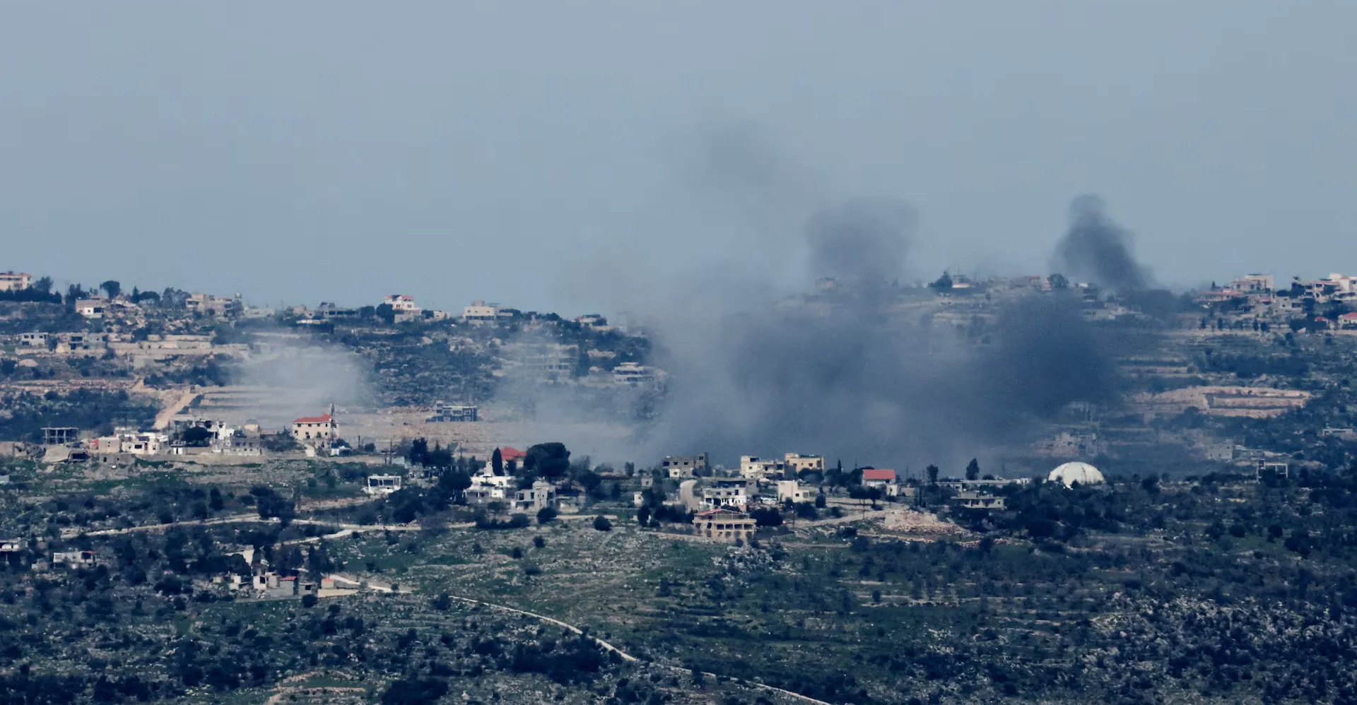 صورة توضيحية - غارات جوية وقصف مدفعي إسرائيلي على جنوب لبنان