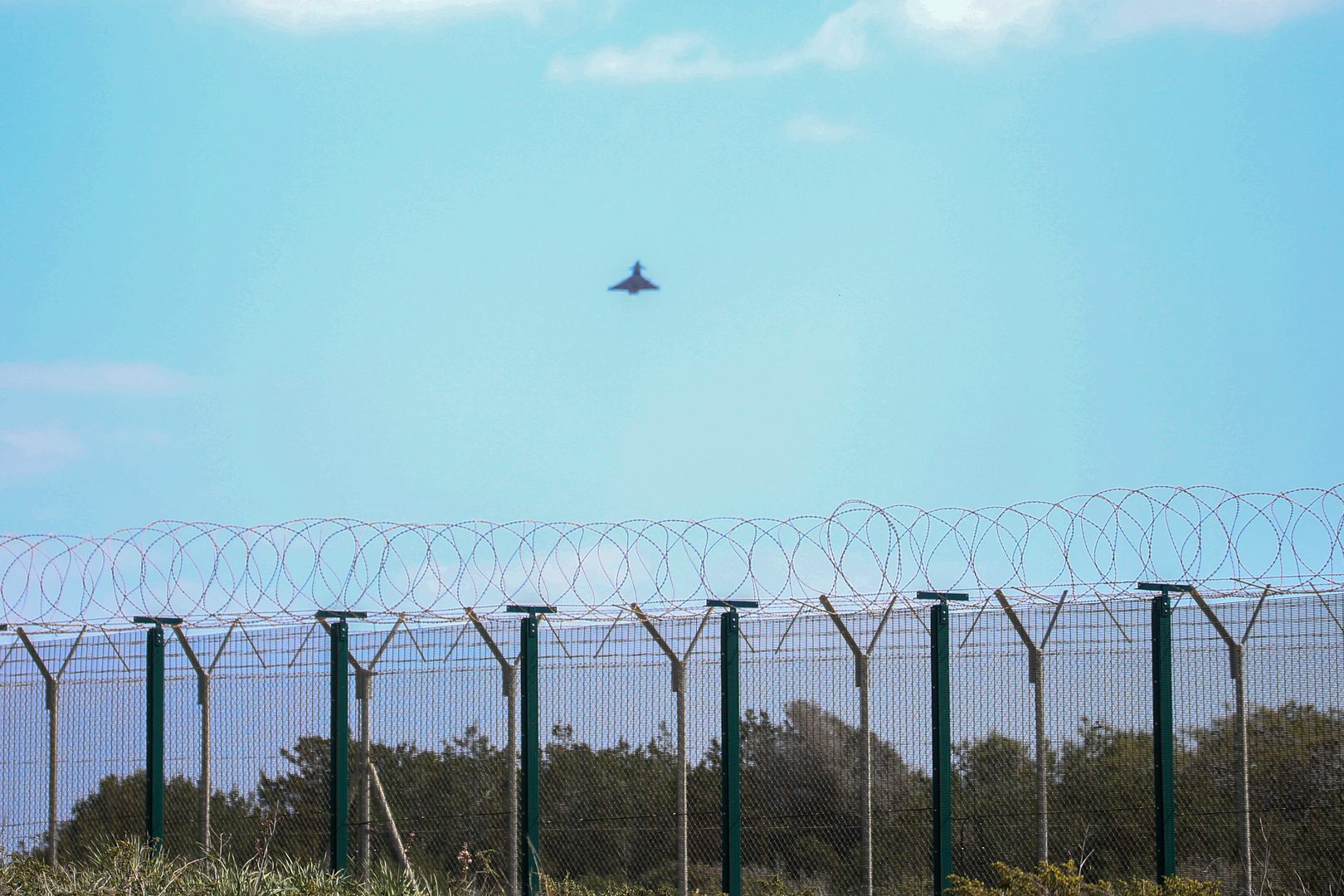 صورة توضيحية - قبرص تؤكد المسيرات التي استهدفت قواعد بريطانية بالبلاد انطلقت من لبنان