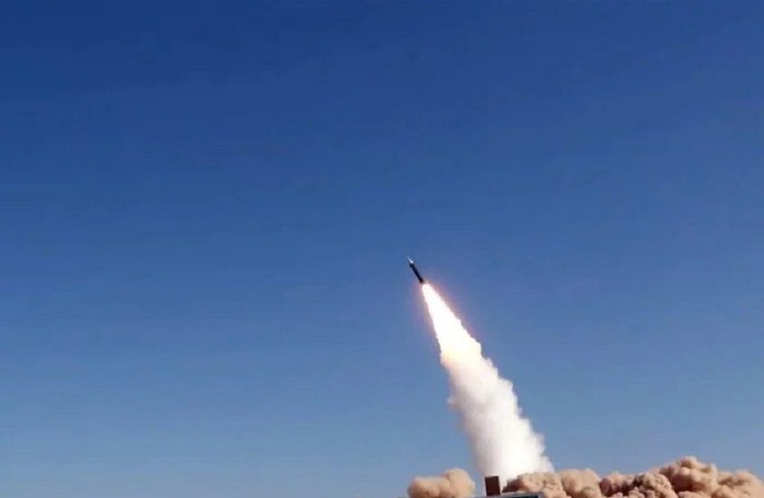 صورة توضيحية - الدفاع السعودية اعتراض وتدمير صاروخ باليستي أطلق باتجاه قاعدة الأمير سلطان الجوية