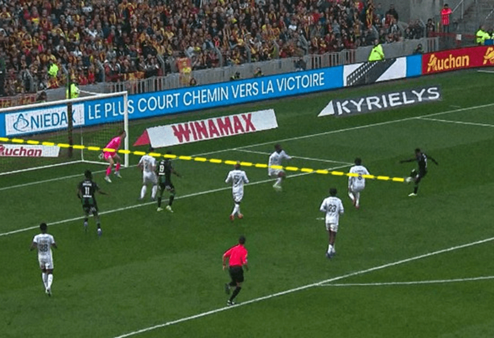 صورة توضيحية - النجم السعودي سعود عبد الحميد يكتب التاريخ في الدوري الفرنسي