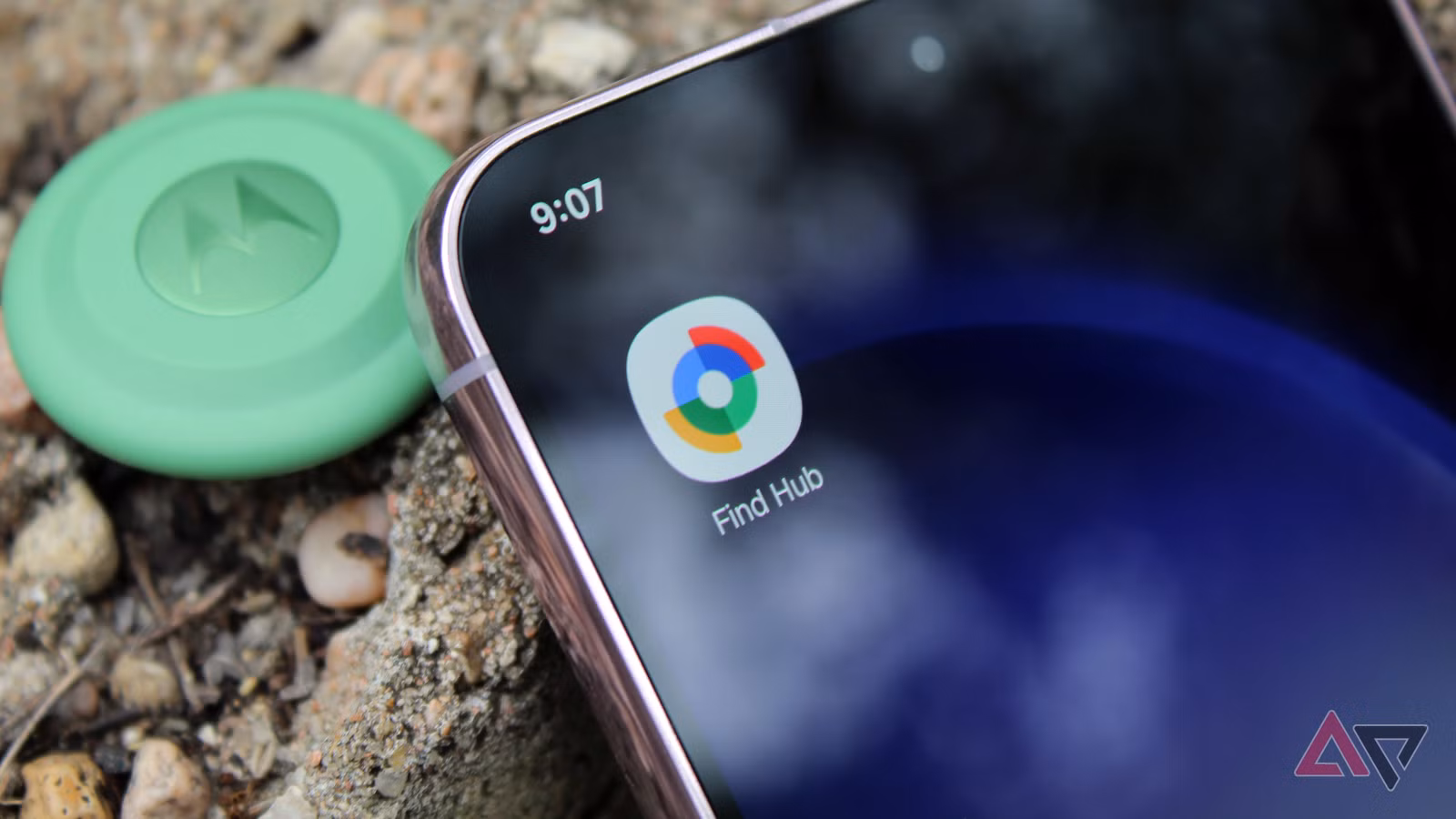 صورة توضيحية - يوفر Find Hub طبقة من الأمان لمزيد من الراحة