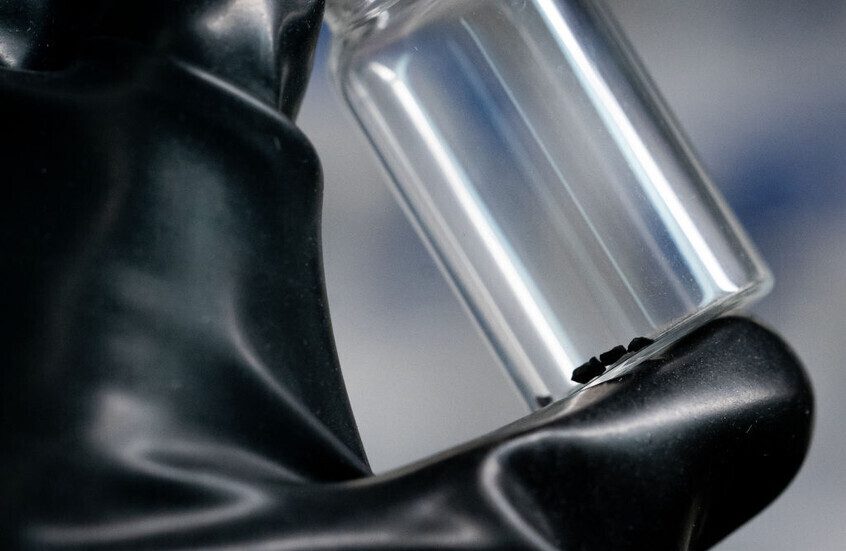 دراسة تؤكد وجود اللبنات الخمس للحمض النووي في عينات كويكب 