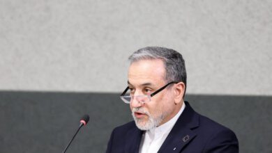 صورة توضيحية - ماذا قال لنا وزير الخارجية الإيراني عن المرشد الأعلى القادم وارتفاع أسعار النفط؟