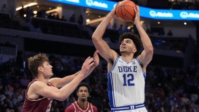 حصلت ديوك وأريزونا وميشيغان وفلوريدا على التصنيف الأول في March Madness