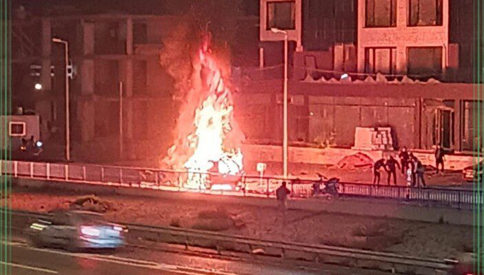 صورة توضيحية - وزارة الصحة 3 شهداء و7 جرحى في الغارتَين الإسرائيليتَين على طريق المطار