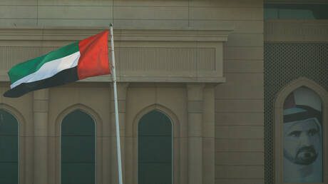 الدفاع الإماراتية تعلن التصدي لـ121 هدفا جويا إيرانيا جديدا