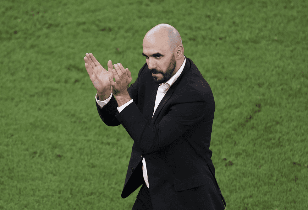 صورة توضيحية - رئيس “الفيفا” يفاجئ الركراكي بعد رحيله عن تدريب المنتخب المغربي