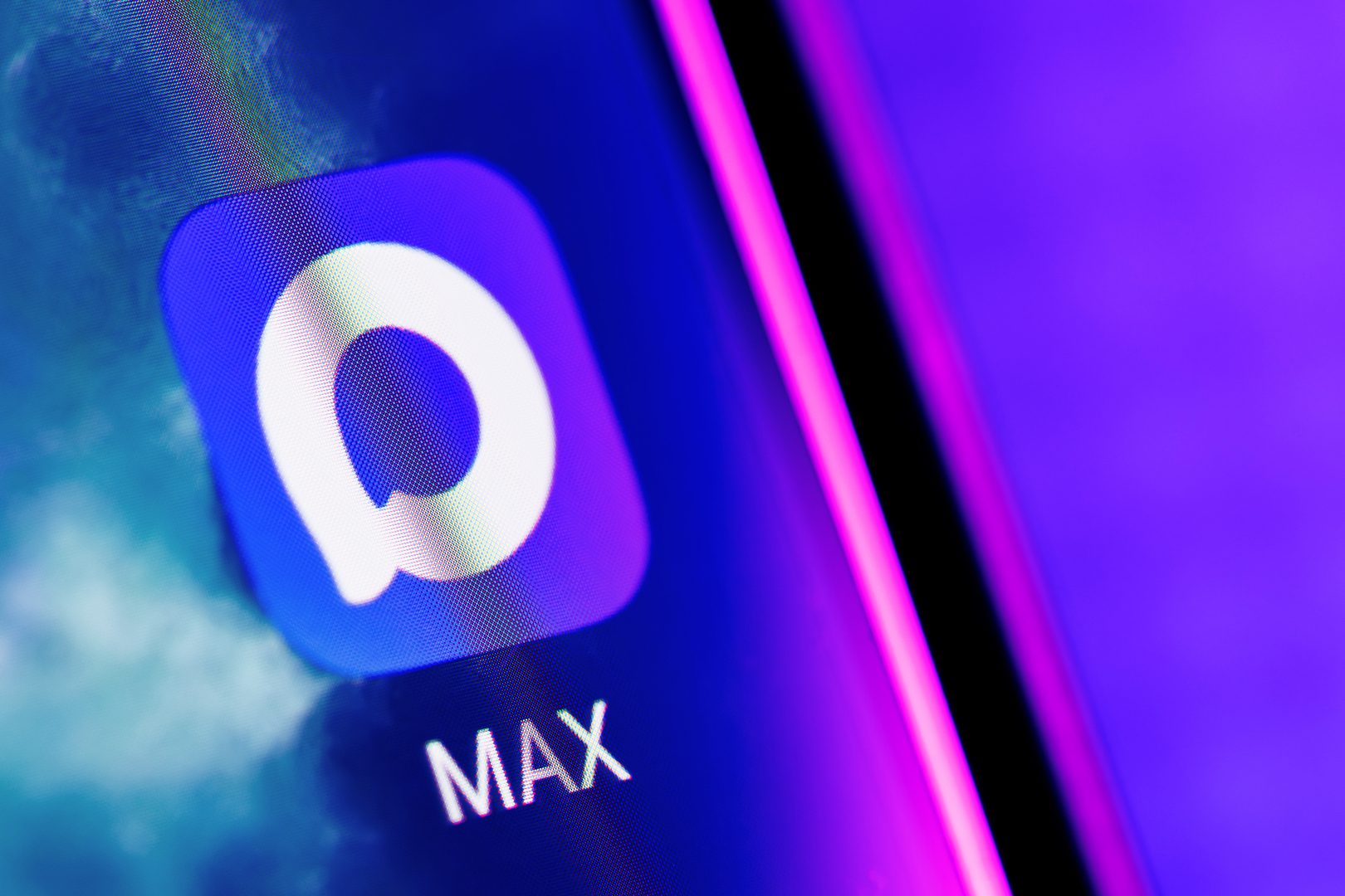 صورة توضيحية - تطبيق Max الروسي يصل على 100 مليون مستخدم