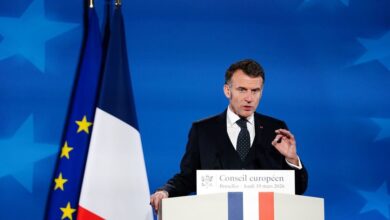 ماكرون ينتقد الهجمات الإسرائيلية "غير المقبولة" على لبنان - RT World News