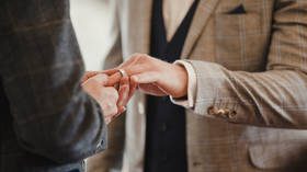 المحكمة البولندية العليا تأمر بالاعتراف بوثائق زواج المثليين في الاتحاد الأوروبي