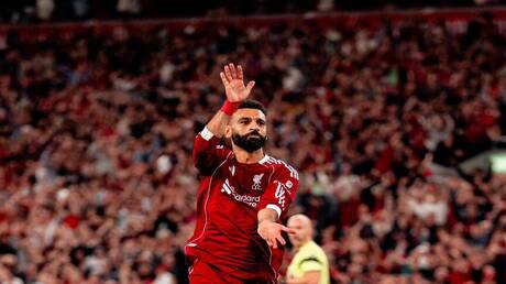 ناد سعودي يتحرك لضم محمد صلاح بعد أنباء ضم هيوز من ليفربول