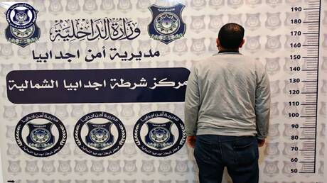 ليبيا.. الأمن يضبط مصريا في حالة هستيرية ويكشف التفاصيل