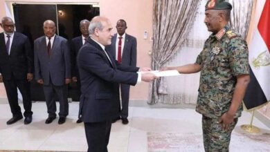 السودان.. وفد إيراني يزور بورتسودان ويعقد اجتماعات مغلقة مع البرهان