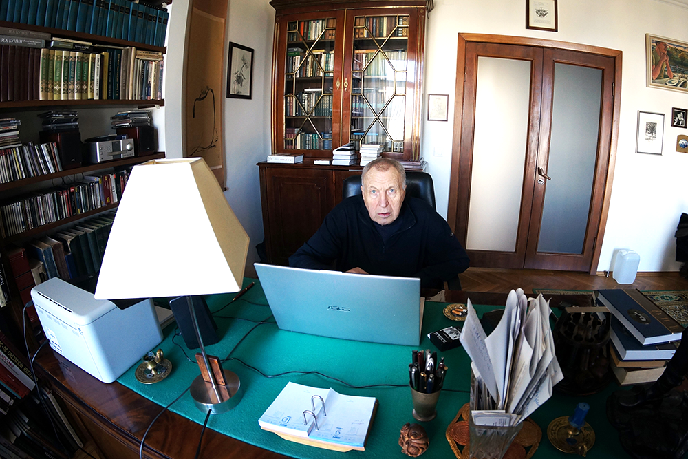 صورة توضيحية - قابلني في محطة بيلاروسكي