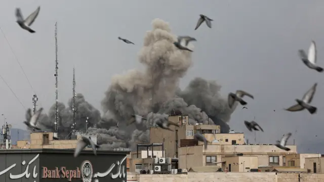 “الاستراتيجية الأمريكية الإسرائيلية فشلت في هزيمة إيران بسرعة، ويتم الانتقال لخطة بديلة” – مقال في “الاستراتيجية الأمريكية الإسرائيلية فشلت في هزيمة إيران بسرعة، ويتم الانتقال لخطة بديلة” – مقال في