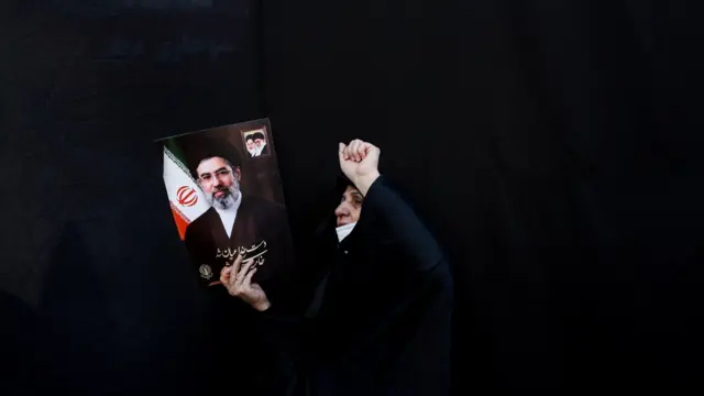 “الاستراتيجية الأمريكية الإسرائيلية فشلت في هزيمة إيران بسرعة، ويتم الانتقال لخطة بديلة” – مقال في “الاستراتيجية الأمريكية الإسرائيلية فشلت في هزيمة إيران بسرعة، ويتم الانتقال لخطة بديلة” – مقال في