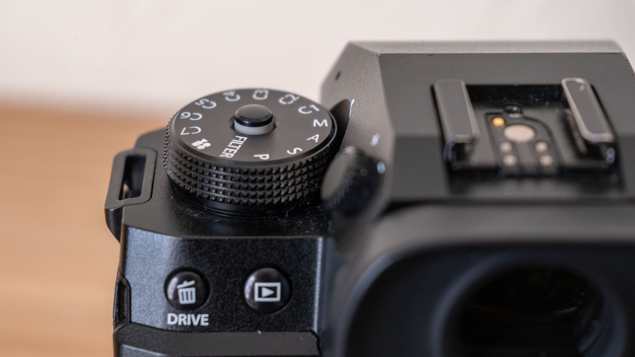 Our review of the Fujifilm X H2