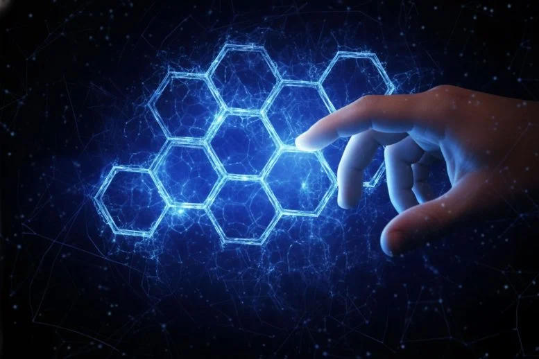 يد لمس الجرافين